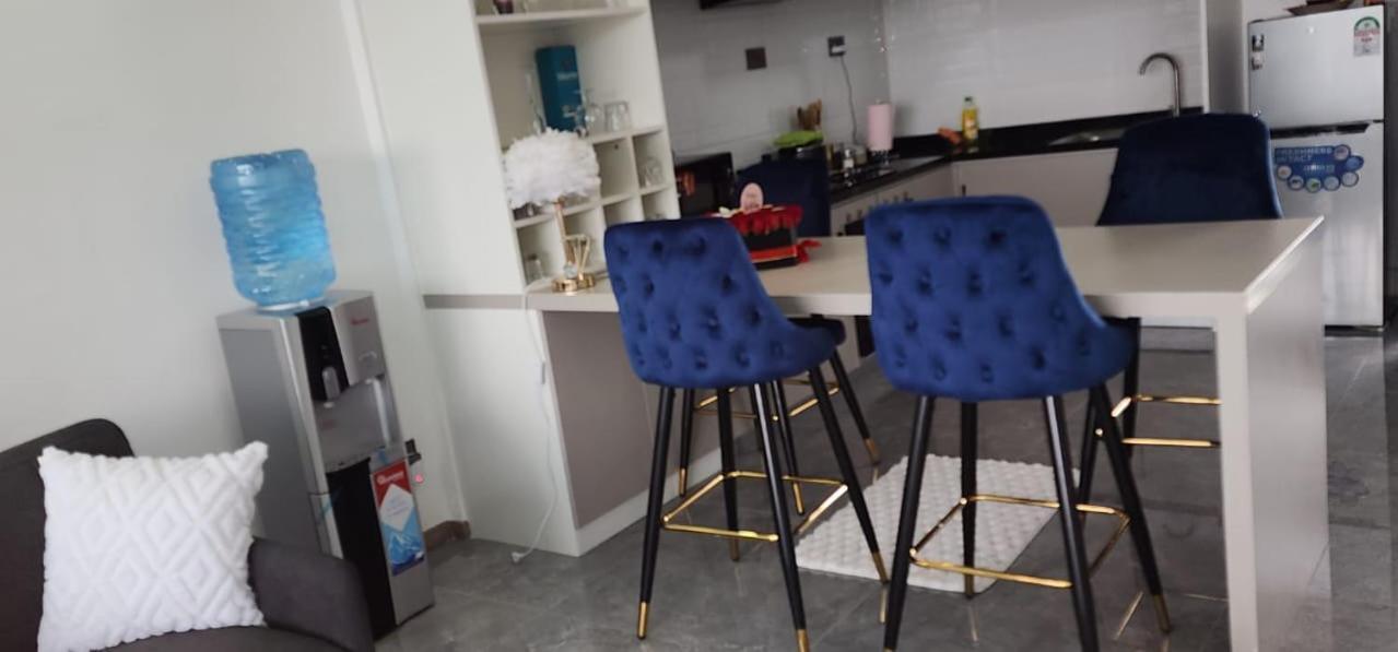 Himalaya Heights 2 Bedrooms Apartment-Kilimani ไนโรบี ภายนอก รูปภาพ